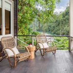 Lembeh Resort - Premium Luxury Cottage, Veranda